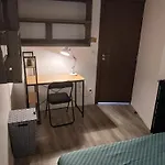 Διαμέρισμα De 90 M2 Climatise Avec Terrasse *